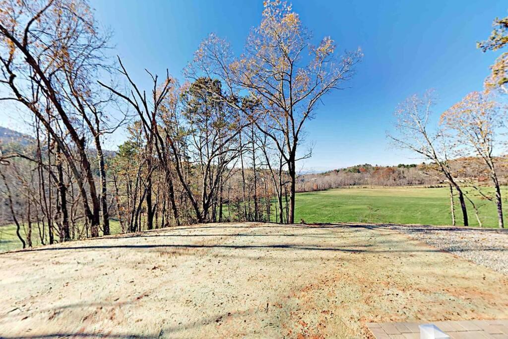 Serenity Views Comfort - Close To City & Parkway! Weaverville Exterior foto