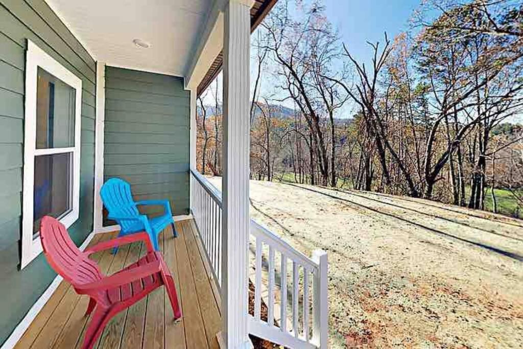 Serenity Views Comfort - Close To City & Parkway! Weaverville Exterior foto